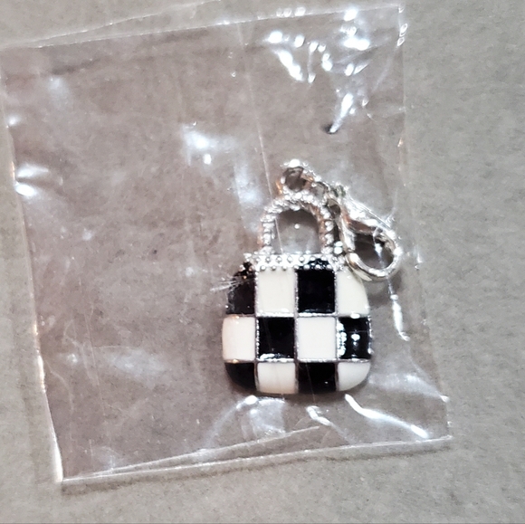 Effy Purse Charm, checkered black and white, silvertone. - Picture 1 of 3